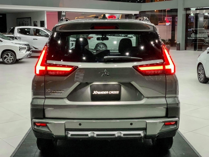 Giá xe Mitsubishi Xpander Cross lăn bánh giữa tháng 6/2025 cực kỳ hấp dẫn, khiến khách Việt dậy sóng ảnh 5