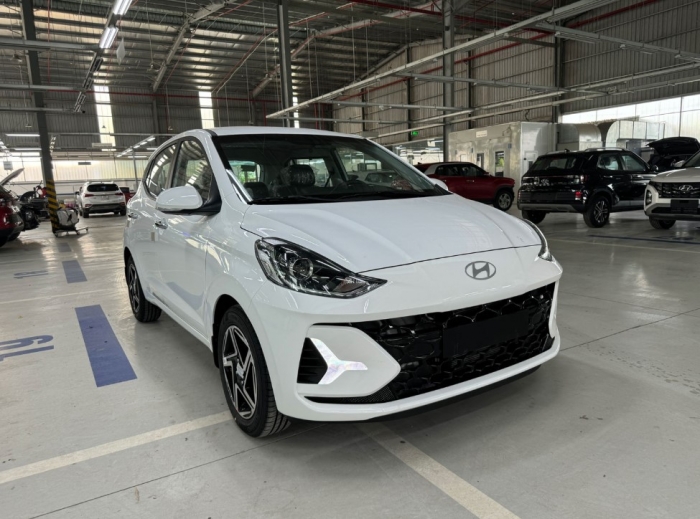 Tin xe trưa 16/6: Honda ra mắt mẫu xe côn tay mới giá mềm, đẳng cấp hơn Winner X và Yamaha Exciter ảnh 2