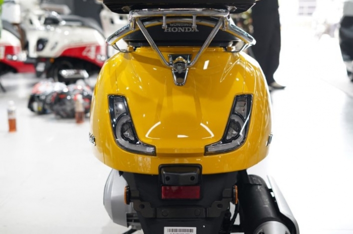 ‘Vua xe ga’ 150cc mới của Honda đẹp hơn Air Blade công bố giá bán chỉ 54 triệu đồng, trang bị như SH ảnh 6