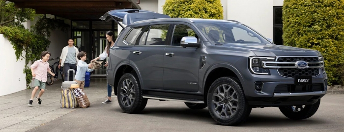 Ford Everest có giá lăn bánh hấp dẫn đầu tháng 7/2025, trấn áp Hyundai Santa Fe và Toyota Fortuner ảnh 5