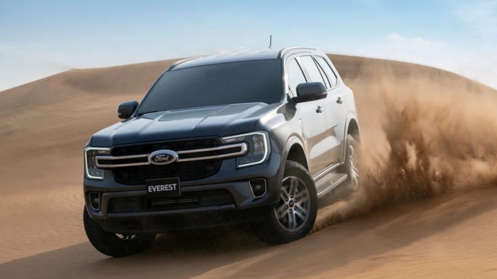 Ford Everest có giá lăn bánh hấp dẫn đầu tháng 7/2025, trấn áp Hyundai Santa Fe và Toyota Fortuner ảnh 7