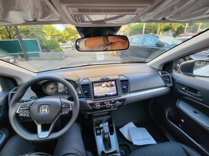 Honda City đe nẹt Hyundai Accent và Toyota Vios bằng mức giá lăn bánh ‘cực mềm’ đầu tháng 7/2025 ảnh 4