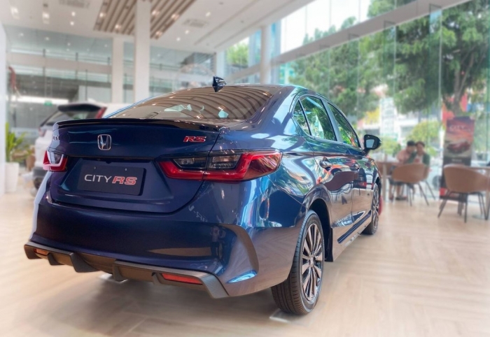 Giá lăn bánh Honda City ‘rẻ như rau’ cuối tháng 7/2025, ‘hạ đo ván’ cả Hyundai Accent và Toyota Vios ảnh 3