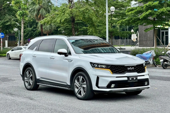 Giá lăn bánh Kia Sorento đầu tháng 8/2025 ‘rẻ giật mình’, quyết đấu Toyota Fortuner và Ford Everest ảnh 2
