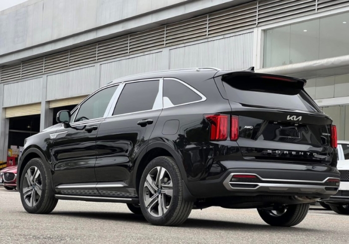 Giá lăn bánh Kia Sorento đầu tháng 8/2025 ‘rẻ giật mình’, quyết đấu Toyota Fortuner và Ford Everest ảnh 4