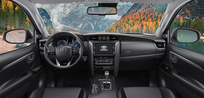 Giá lăn bánh Toyota Fortuner đầu tháng 8/2025 cực 'mềm', ‘đại phá’ Hyundai Santa Fe và Ford Everest ảnh 5
