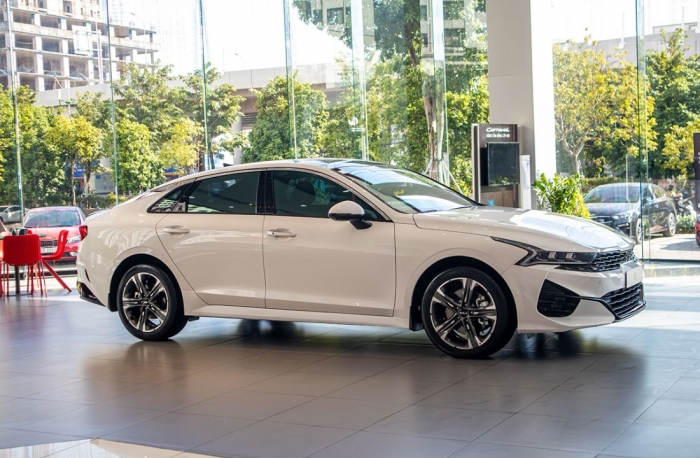Giá xe Kia K5 lăn bánh đầu tháng 8/2025 kèm ưu đãi khủng, ‘đè bẹp’ Toyota Camry không phải việc khó ảnh 2