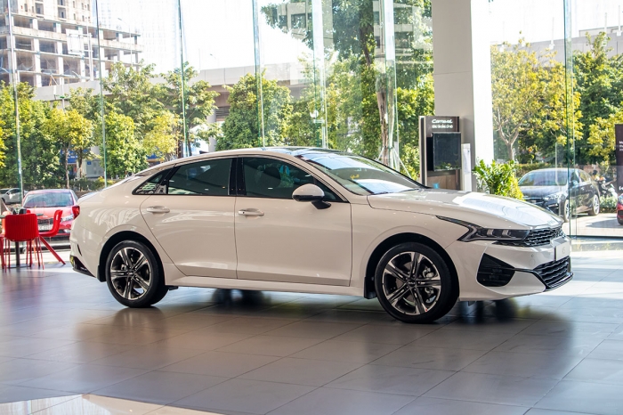 Cập nhật giá xe Kia K5 lăn bánh cuối tháng 8/2025 kèm ưu đãi siêu hấp dẫn, ‘hạ đo ván’ Toyota Camry ảnh 5