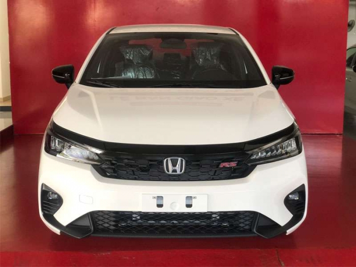 Giá lăn bánh Honda City giữa tháng 8/2025 ‘giảm thủng đáy’, hạ gục cả Hyundai Accent và Toyota Vios ảnh 1