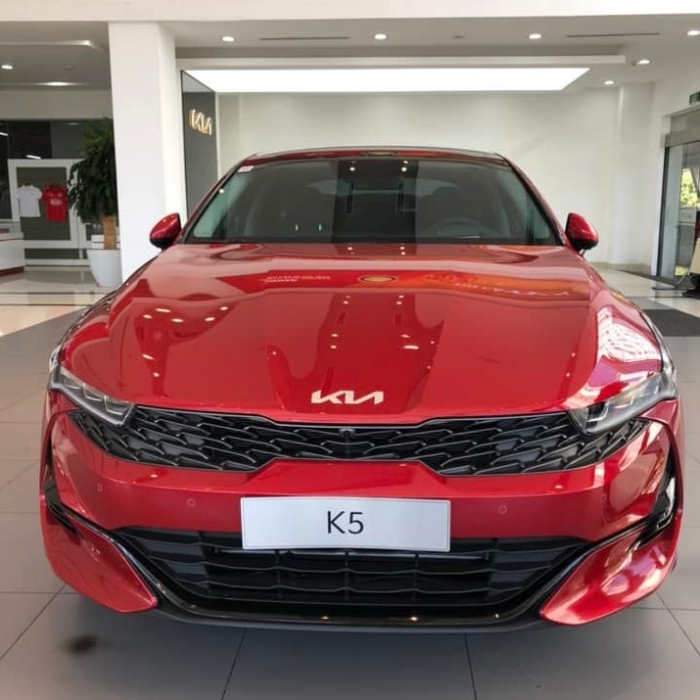 Giá lăn bánh Kia K5 cập nhật giữa tháng 8/2025: ‘Thách thức’ Toyota Camry bằng ưu đãi cực khủng ảnh 3