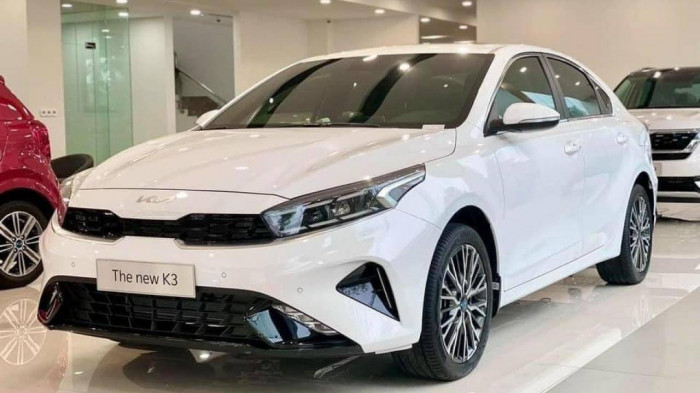 Giá xe Kia K3 lăn bánh cuối tháng 8/2025 đang cực ‘mềm’, quyết hạ gục cả Mazda3 và Hyundai Elantra ảnh 2