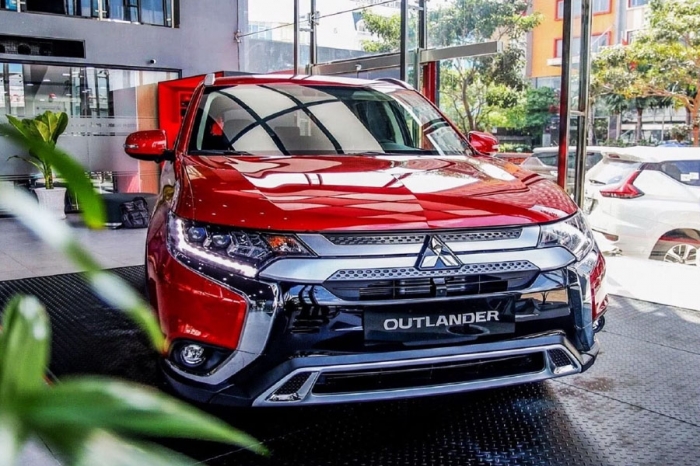 Giá lăn bánh Mitsubishi Outlander giảm sâu cuối tháng 8/2025, quyết ‘chơi tất tay’ với Mazda CX-5 ảnh 4