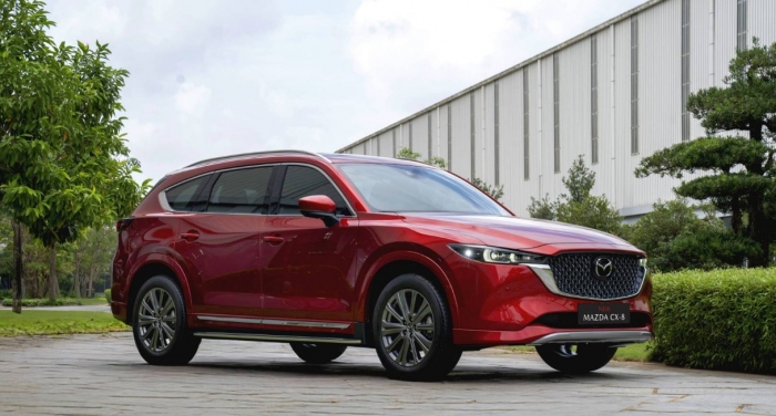 Giá Mazda CX-8 lăn bánh đầu tháng 9/2025 hấp dẫn khó cưỡng, át vía Toyota Fortuner và Ford Everest ảnh 1