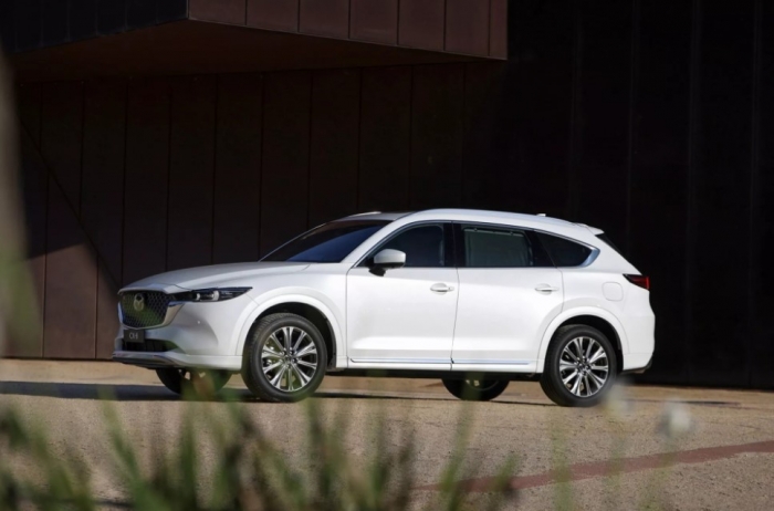 Giá Mazda CX-8 lăn bánh đầu tháng 9/2025 hấp dẫn khó cưỡng, át vía Toyota Fortuner và Ford Everest ảnh 2