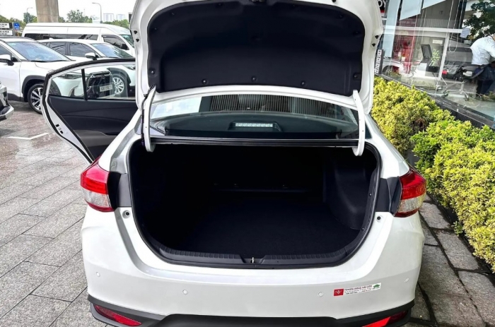 Bảng giá Toyota Vios lăn bánh giữa tháng 9/2025 ‘giảm sập sàn’, hạ gục Hyundai Accent và Honda City ảnh 3