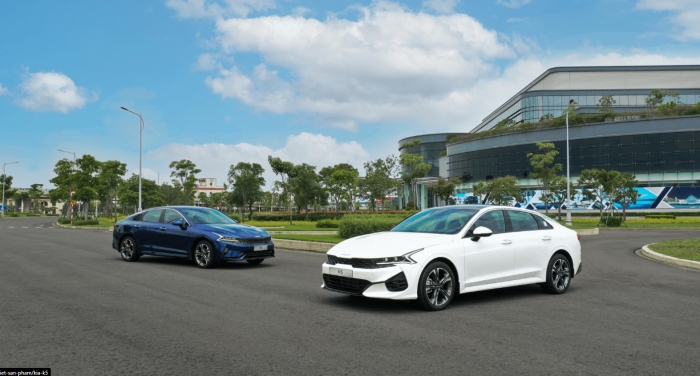 Giá xe Kia K5 lăn bánh giữa tháng 9/2025 cực hấp dẫn với khuyến mại khủng, hạ đo ván Toyota Camry ảnh 4