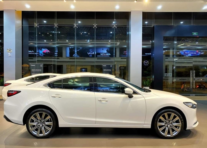 Giá xe Mazda6 lăn bánh giữa tháng 9/2025 rẻ át vía Toyota Camry, cơ hội vàng để khách Việt tậu xe ảnh 2