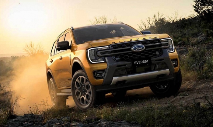 Gi&aacute; lăn b&aacute;nh Ford Everest đầu th&aacute;ng 1/2026: Cực hấp dẫn, &aacute;p đảo Toyota Fortuner v&agrave; Hyundai Santa Fe ảnh 4