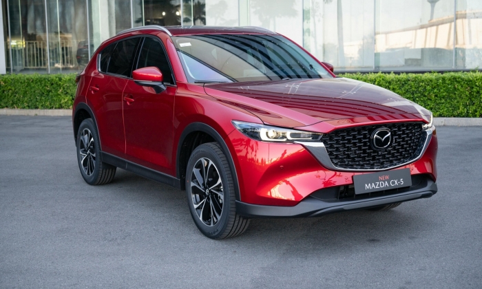 Gi&aacute; xe Mazda CX-5 lăn b&aacute;nh cập nhật đầu th&aacute;ng 1/2025: &lsquo;V&ocirc; đối&rsquo; ph&acirc;n kh&uacute;c cỡ C, &aacute;t v&iacute;a Honda CR-V ảnh 2