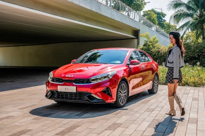 Cập nhật gi&aacute; xe Kia K3 lăn b&aacute;nh giữa th&aacute;ng 1/2026: &lsquo;Nghiền &eacute;p&rsquo; ho&agrave;n to&agrave;n Mazda3 v&agrave; Hyundai Elantra ảnh 1