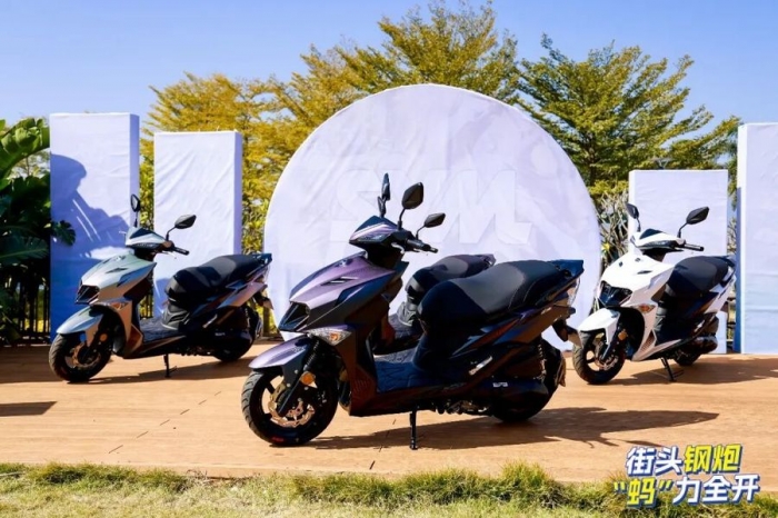 &lsquo;Cơn &aacute;c mộng&rsquo; của Honda Vario 160 tr&igrave;nh l&agrave;ng: Gi&aacute; 49 triệu đồng rẻ hơn Air Blade, trang bị như SH ảnh 1