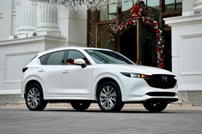 Quyết '&aacute;p đảo' Honda CR-V, Mazda CX-5 giảm gi&aacute; lăn b&aacute;nh giữa th&aacute;ng 1/2026 rẻ bậc nhất ph&acirc;n kh&uacute;c cỡ C ảnh 2