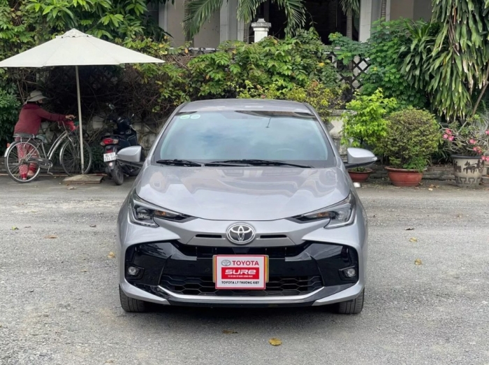 Toyota Vios giảm gi&aacute; lăn b&aacute;nh rẻ bậc nhất ph&acirc;n kh&uacute;c cỡ B giữa th&aacute;ng 1/2026, &lsquo;hạ gục&rsquo; Hyundai Accent ảnh 2