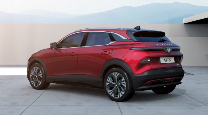 Cập nhật gi&aacute; lăn b&aacute;nh VinFast VF 6 cuối th&aacute;ng 1/2026: Ưu đ&atilde;i tưng bừng, qu&aacute; &lsquo;hời&rsquo; cho kh&aacute;ch Việt ảnh 3