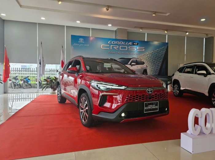 &lsquo;Đ&egrave; bẹp&rsquo; Kia Seltos, Toyota Corolla Cross hạ gi&aacute; lăn b&aacute;nh cực s&acirc;u nhờ ưu đ&atilde;i khủng cuối th&aacute;ng 1/2026 ảnh 2