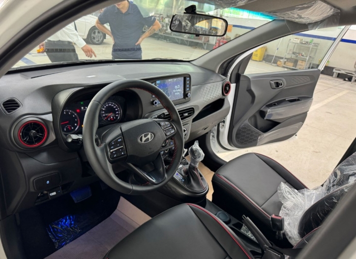 Hyundai Grand i10 quyết &lsquo;hủy diệt&rsquo; Kia Morning nhờ gi&aacute; lăn b&aacute;nh cực rẻ ở thời điểm giữa th&aacute;ng 1/2025 ảnh 4