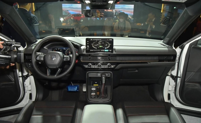 Quyết &lsquo;gạt gi&ograve;&rsquo; Mazda CX-5, Honda CR-V giảm gi&aacute; lăn b&aacute;nh cực mạnh giữa th&aacute;ng 1/2026 nhờ si&ecirc;u ưu đ&atilde;i ảnh 6