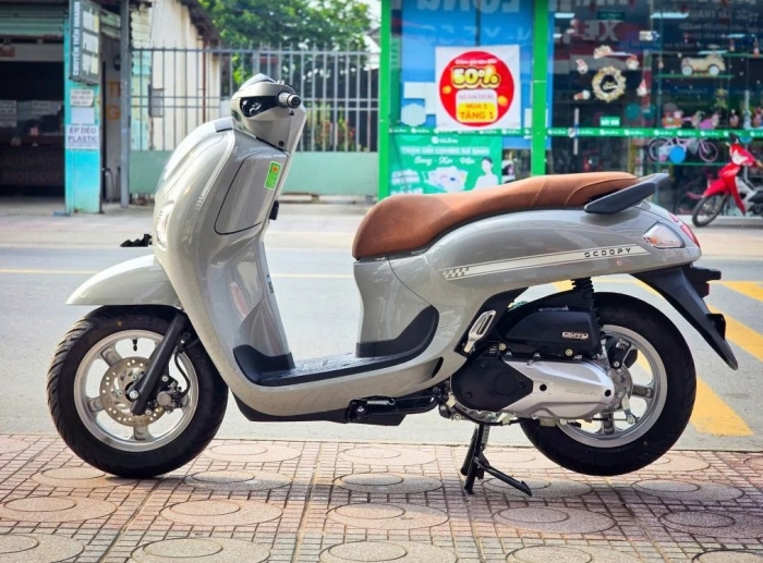 Gi&aacute; xăng dầu h&ocirc;m nay 11/10: Dầu giảm liền 2 kỳ, E5 RON 92 v&agrave; E10 RON 95 c&ograve;n c&aacute;ch đ&aacute;y bao nhi&ecirc;u? Gi&aacute; đầy b&igrave;nh xe ga 110cc ảnh 3