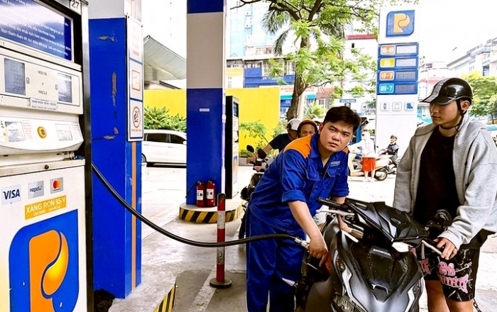 Gi&aacute; xăng dầu tối nay 7/10: Từ mai, E5 RON 92 v&agrave; E10 RON 95 khả năng cao giảm c&ograve;n 20.000 đồng/l&iacute;t? Gi&aacute; đầy b&igrave;nh xe số ảnh 1