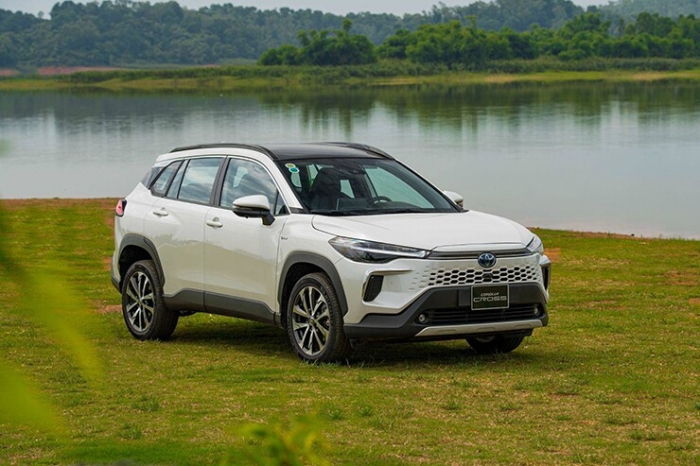 Gi&aacute; xăng dầu h&ocirc;m nay 17/10: Sau 6 kỳ tăng th&ocirc;ng, E10 RON 95 v&agrave; RON 92 giảm c&aacute;ch đ&aacute;y kh&ocirc;ng xa, gi&aacute; đầy b&igrave;nh &ocirc; t&ocirc; Toyota ảnh 3
