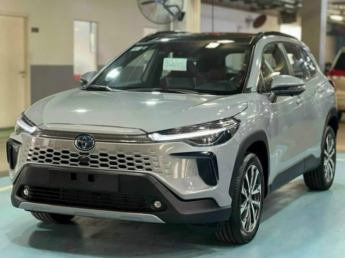 Gi&aacute; xăng dầu trưa 29/10: RON 92 v&agrave; E10 RON 95 giảm cực mạnh, dầu diesel rẻ hơn đỉnh bao nhi&ecirc;u? Gi&aacute; đầy b&igrave;nh &ocirc; t&ocirc; Toyota ảnh 2