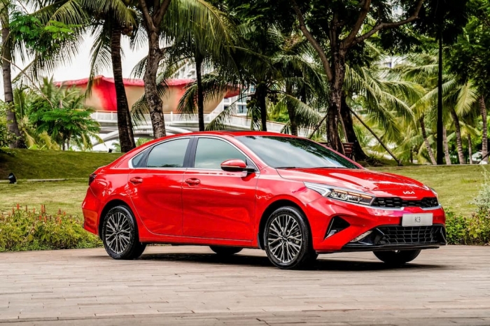 Gi&aacute; xe Kia K3 lăn b&aacute;nh đầu th&aacute;ng 2/2026: Rẻ nhất ph&acirc;n kh&uacute;c, &lsquo;th&aacute;ch thức&rsquo; Mazda3 v&agrave; Hyundai Elantra ảnh 2