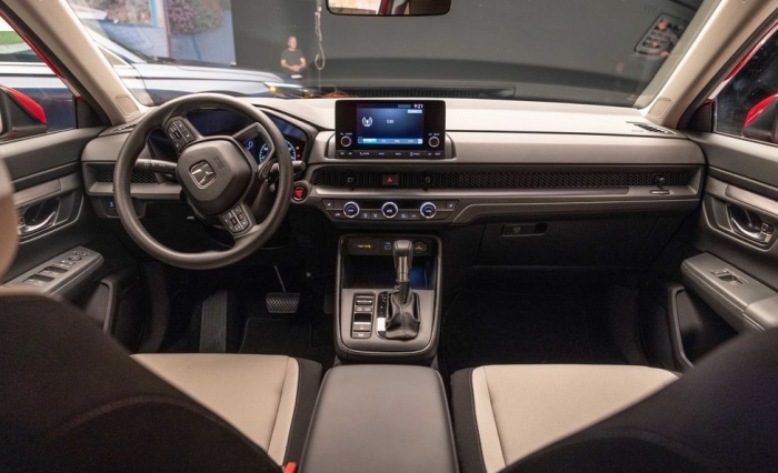 Quyết đấu Mazda CX-5, Honda CR-V giảm gi&aacute; lăn b&aacute;nh &lsquo;rẻ kh&oacute; tin&rsquo; nhờ ưu đ&atilde;i khủng đầu th&aacute;ng 2/2026 ảnh 5