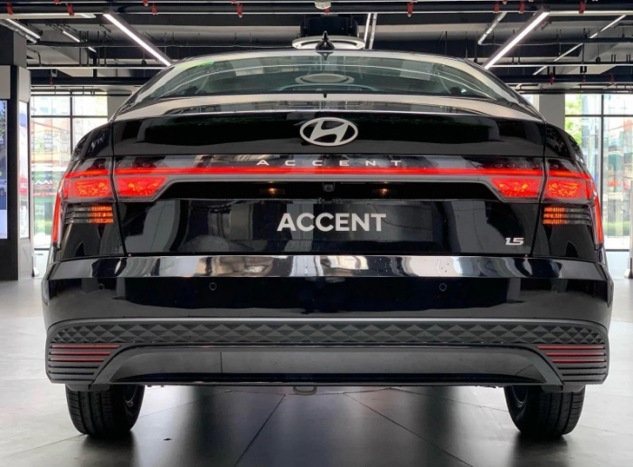 Quyết &lsquo;khắc chế&rsquo; Toyota Vios v&agrave; Honda City, Hyundai Accent giảm gi&aacute; lăn b&aacute;nh cực rẻ đầu th&aacute;ng 2/2026 ảnh 4