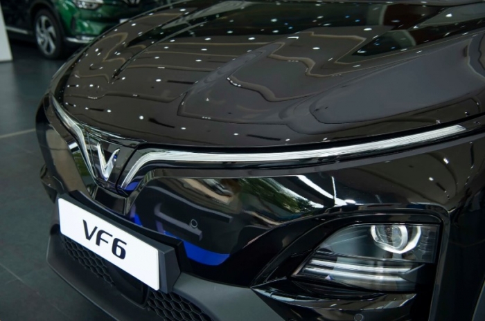 Bảng gi&aacute; xe VinFast VF 6 lăn b&aacute;nh cập nhật đầu th&aacute;ng 2/2026: Đ&atilde; rẻ c&ograve;n nhận th&ecirc;m ưu đ&atilde;i cực khủng ảnh 5