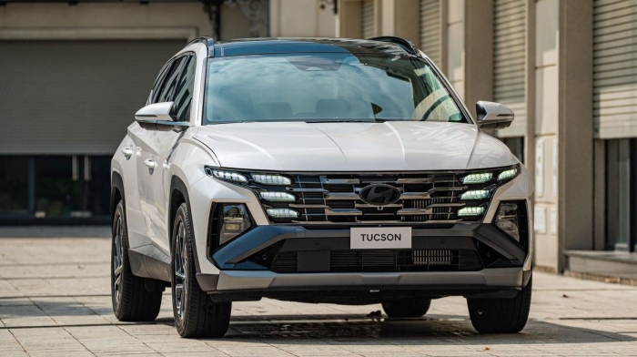Nhận ưu đ&atilde;i khủng gi&uacute;p gi&aacute; lăn b&aacute;nh Hyundai Tucson giữa th&aacute;ng 2/2026 giảm mạnh, 'đ&egrave; bẹp' Mazda CX-5 ảnh 1