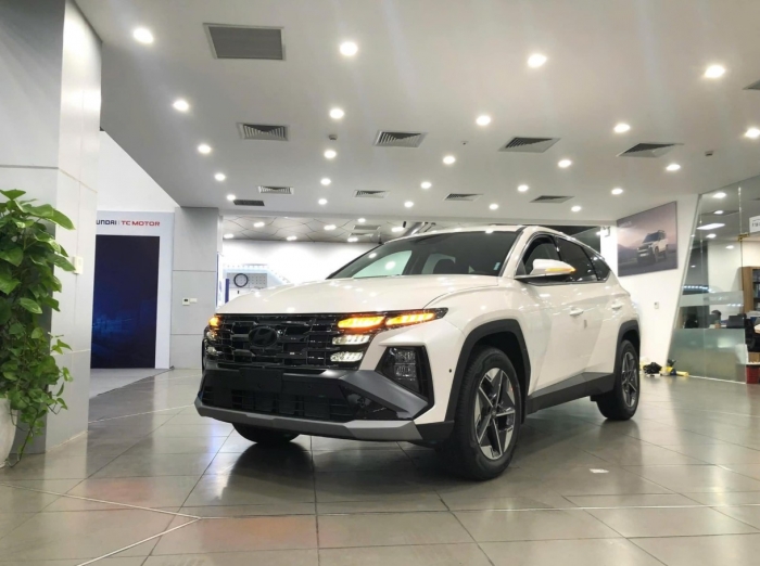 Nhận ưu đ&atilde;i khủng gi&uacute;p gi&aacute; lăn b&aacute;nh Hyundai Tucson giữa th&aacute;ng 2/2026 giảm mạnh, 'đ&egrave; bẹp' Mazda CX-5 ảnh 2