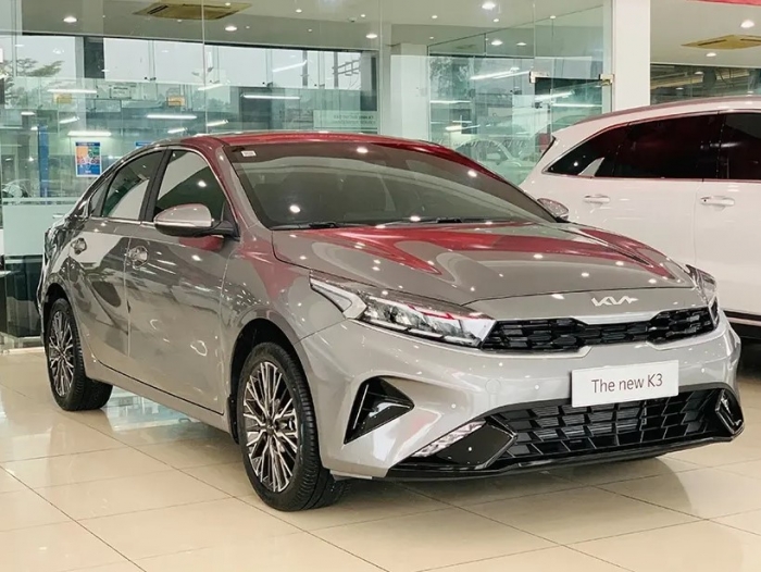 Gi&aacute; xe Kia K3 lăn b&aacute;nh đầu th&aacute;ng 2/2026: Rẻ nhất ph&acirc;n kh&uacute;c, &lsquo;th&aacute;ch thức&rsquo; Mazda3 v&agrave; Hyundai Elantra ảnh 4