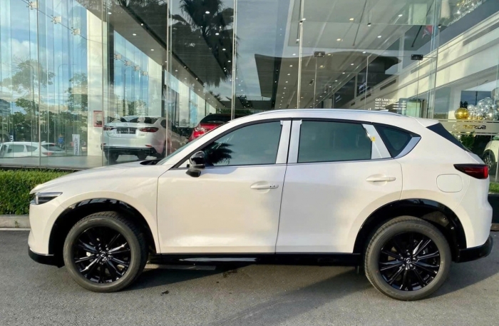 Gi&aacute; lăn b&aacute;nh Mazda CX-5 giữa th&aacute;ng 2/2026 giảm &lsquo;sập s&agrave;n&rsquo;, rẻ bậc nhất ph&acirc;n kh&uacute;c, đ&egrave; bẹp Honda CR-V ảnh 4