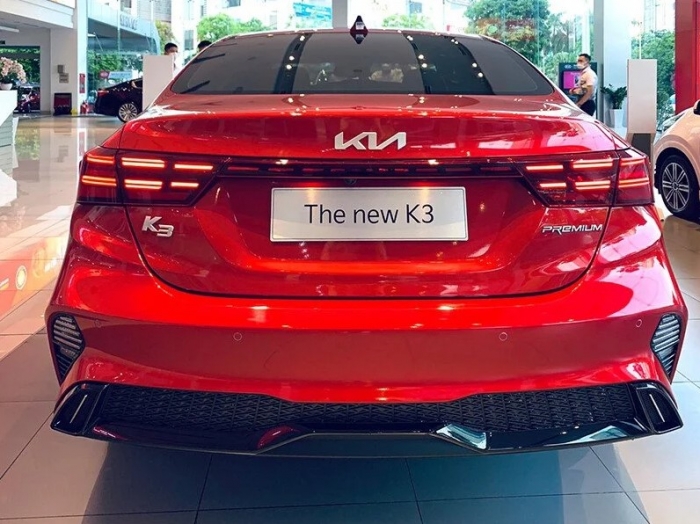 Bảng gi&aacute; xe Kia K3 lăn b&aacute;nh cập nhật đầu th&aacute;ng 3/2026: Rẻ &aacute;t v&iacute;a Mazda3, &lsquo;đ&egrave; bẹp&rsquo; cả Hyundai Elantra ảnh 4