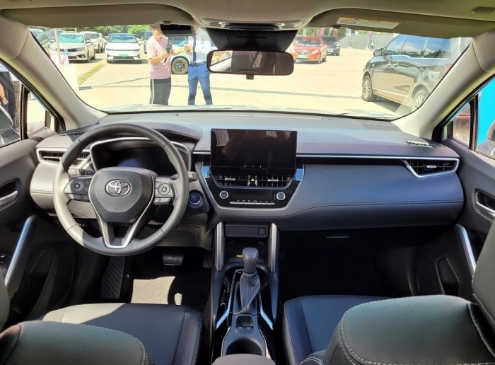 Gi&aacute; lăn b&aacute;nh Toyota Corolla Cross mới nhất đầu th&aacute;ng 3/2026 giảm cực mạnh, quyết &aacute;p đảo Kia Seltos ảnh 5