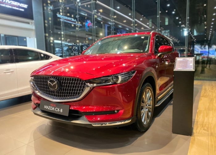 Mazda CX-8 giảm gi&aacute; lăn b&aacute;nh giữa th&aacute;ng 2/2026 rẻ bậc nhất ph&acirc;n kh&uacute;c cỡ D, đại chiến Ford Everest ảnh 2