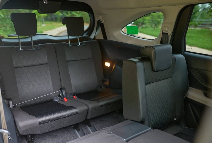 Đại chiến Mitsubishi Xpander, Toyota Veloz Cross giảm gi&aacute; lăn b&aacute;nh giữa th&aacute;ng 3/2026 cực kỳ hấp dẫn ảnh 6