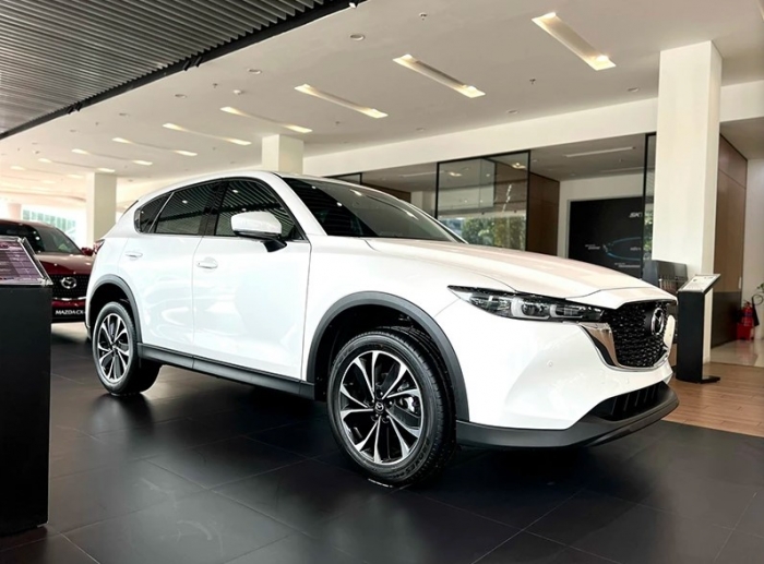Quyết &aacute;p đảo cả ph&acirc;n kh&uacute;c cỡ C, Mazda CX-5 giảm gi&aacute; lăn b&aacute;nh giữa th&aacute;ng 3/2026 rẻ &aacute;t v&iacute;a Honda CR-V ảnh 4