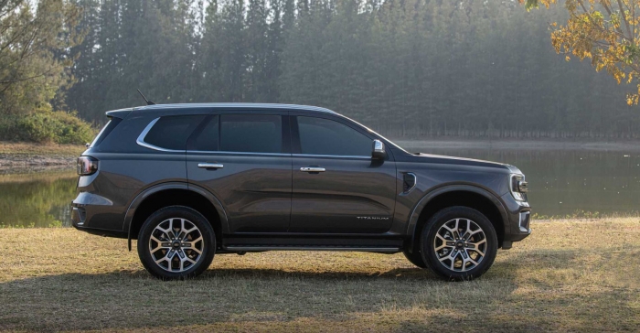 Tin xe hot 21/3: Suzuki ra mắt &lsquo;cơn &aacute;c mộng&rsquo; của Honda CR-V v&agrave; Mazda CX-5, gi&aacute; chỉ 548 triệu đồng ảnh 3