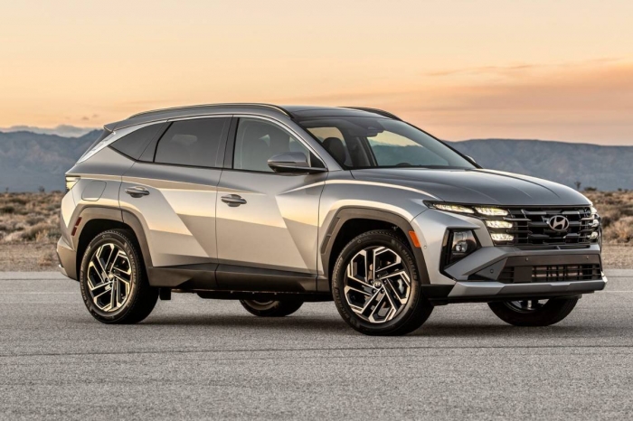 Đả bại Honda CR-V v&agrave; Mazda CX-5, Hyundai Tucson giảm gi&aacute; lăn b&aacute;nh xuống mức cực rẻ cuối th&aacute;ng 3/2026 ảnh 2